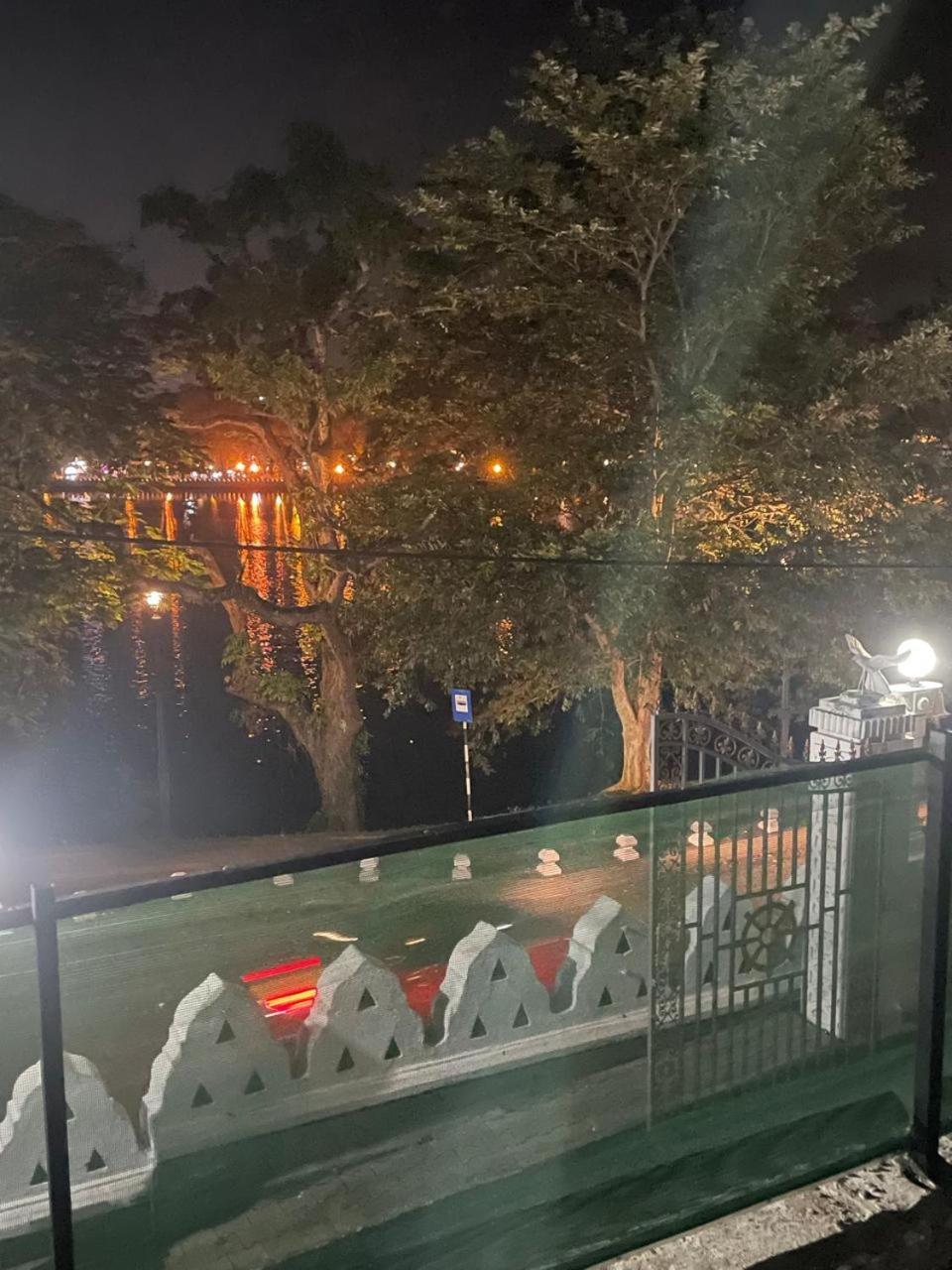 Lake Classical Guest House Kandy Buitenkant foto